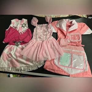 Melissa and Doug Dress up